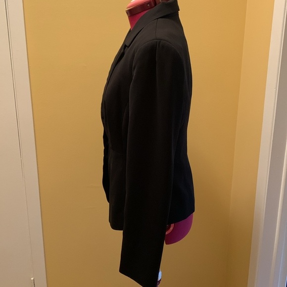 Jessica Petite Fitted Blazer 🔴 - Picture 5 of 11